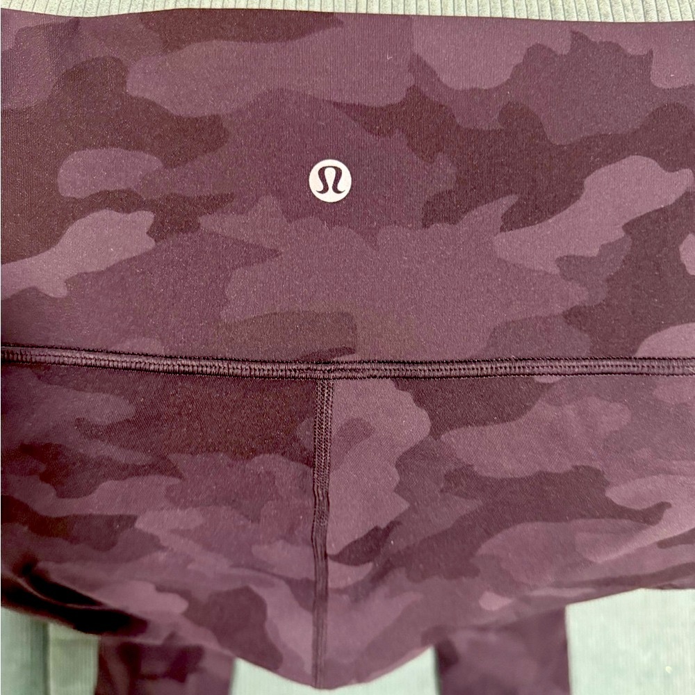 Lululemon Wunder Under Crop HR 21" Black NWOT - Picture 9 of 13